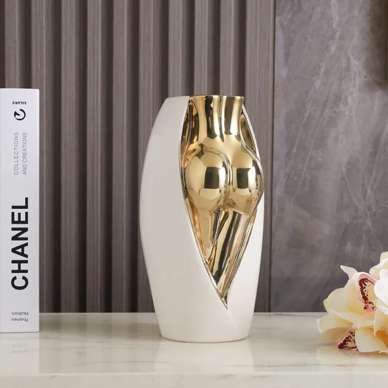 Vase Fesse Design Doré