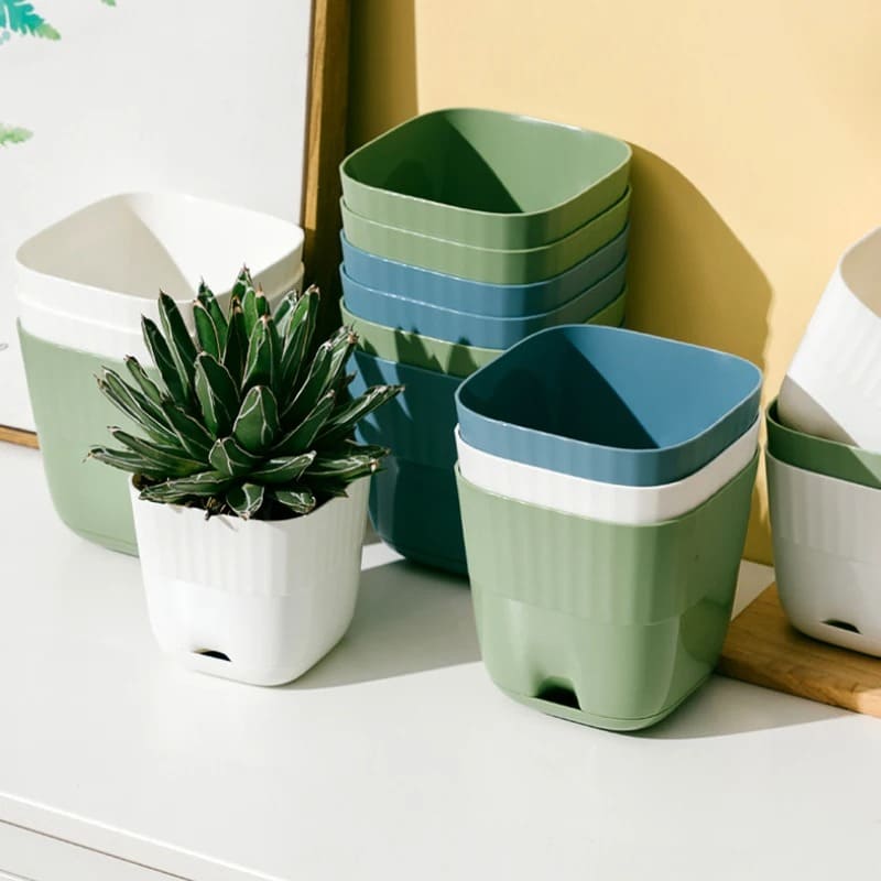 Petit Pot de Fleur en Plastique Carré Design Couleurs