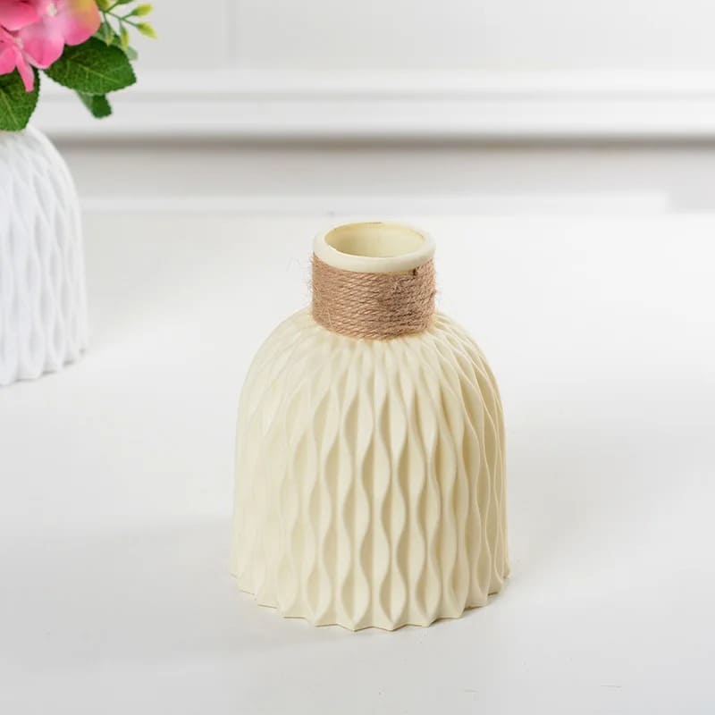 Vase Plastique Beige