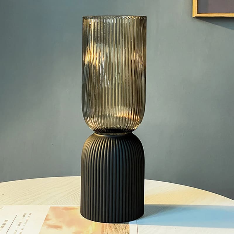 Vase en Verre Noir Design 31cm